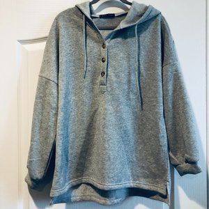 NWT C.O.Z.Y. Heather Gray Basic Cozy Soft  Lined Hi-Lo Hoodie Size M